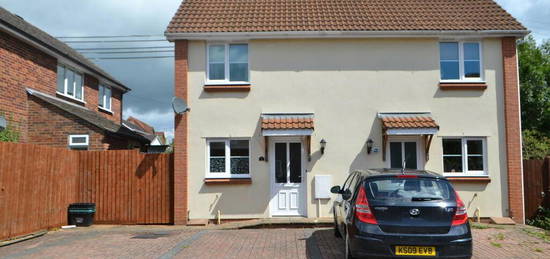 3 bedroom semi-detached house