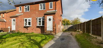 2 bedroom semi-detached house for sale