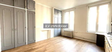 Location appartement 2 pièces 54 m²