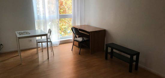 Studio meublé 29m2 - lyon 7