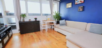 Flat for sale in Phipps Bridge Road, Mitcham CR4