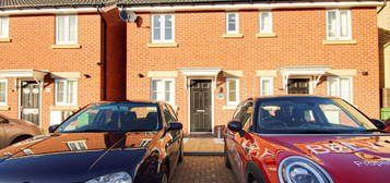 2 bedroom semi-detached house to rent