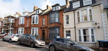 1 bedroom ground floor flat for sale