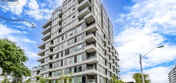 304 - 1 CARDIFF ROAD, Toronto (Mount Pleasant East), Ontario