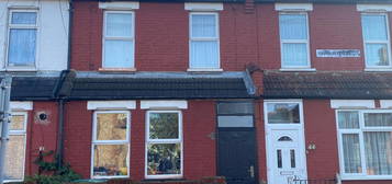 2 bed terraced house for sale