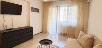 Propietar Apartament 3 camere Cartierul Latin loc parcare inclus!