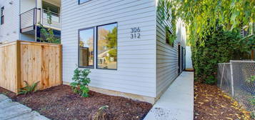 306 N  Fremont St, Portland, OR 97227