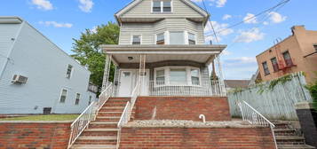 63 W 10th St Unit 2, Bayonne, NJ 07002