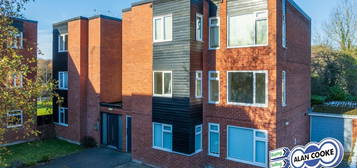 Flat for sale in Blackmoor Court, Alwoodley, Leeds LS17