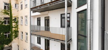 An der neuen U5 | 3-Zimmer Altbauwohnung mit hofseitigem Balkon | ERSTBEZUG nach Sanierung