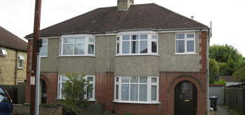 3 bedroom semi-detached house