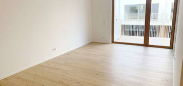 TOPLAGE - RUHELAGE - BALKON: Hofseitige, moderne 2-Zimmerwohnung in Ubahnnähe