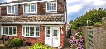 3 bed semi-detached house for sale