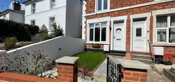 2 bed end terrace house to rent