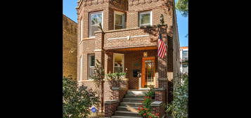 3132 N Harding Ave Unit 2, Chicago, IL 60618