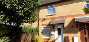 2 bedroom detached house