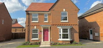 3 bedroom detached house