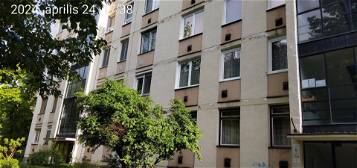 Debrecen, Viola utca, 56 m2-es, földszinti lakás eladó!
