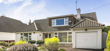 3 bed detached house for sale