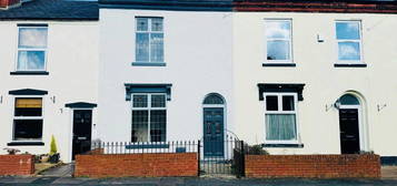 Terraced house to rent in Newton Street, West Bromwich B71