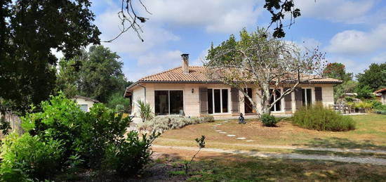 Maison 6 pièces 120 m² + véranda 22 m² + garage 50 m² Cestas Sud / Le Barp