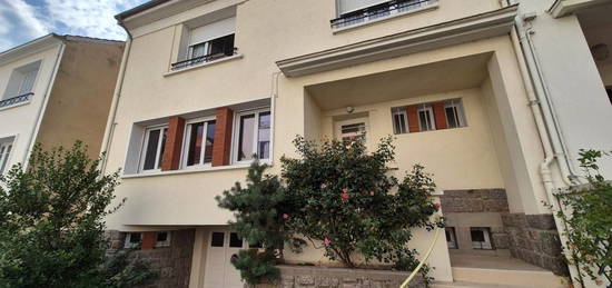 Maison 3 étages  à vendre, 7 pièces, 4 chambres, 210 m²