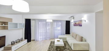 Apartament 3 camere Lux, Herastrau