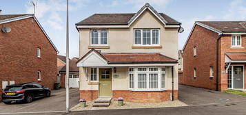 4 bed detached house for sale