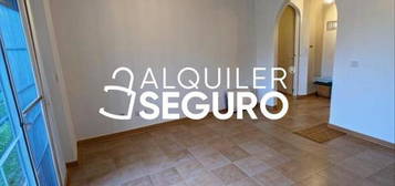 Piso de alquiler en Valderalobera, Yunquera de Henares