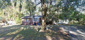 8304 Delaware Ave, Jacksonville, FL 32208