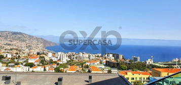 Apartamento T2 Venda em São Martinho,Funchal