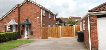 Semi-detached house to rent in York Road, Billericay CM12