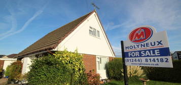 2 bedroom detached house for sale