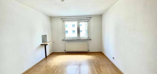 3-Zimmer-Eigentumswohnung mit Loggia, direkt bei U6 Dresdnerstraße