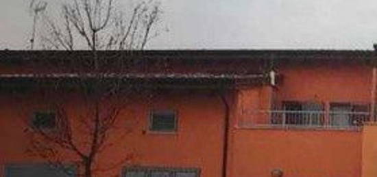 Villa all'asta in via dell'Albana s.n.c