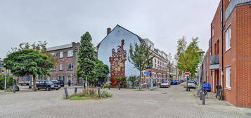 Lombokstraat 81