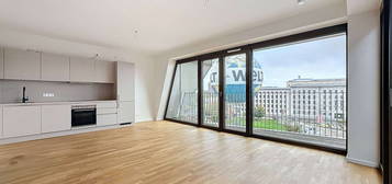 Stilvolle 4-Zimmer-Wohnung mit Dachterrasse mit Concierge-Service in Berlin-Mitte!