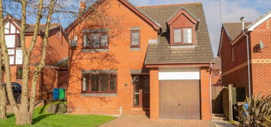 4 bedroom detached house