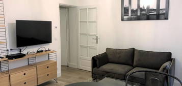 Appartement meublé  à louer, 2 pièces, 2 chambres, 99 m²