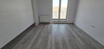 Apartament 1 Camera Et.3 Bloc Nou, langa Lidl, Maurer Residence