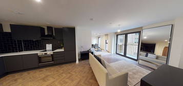 2 bed flat for sale