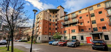 2 bed flat to rent