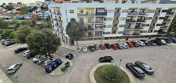 Apartamento T3 à venda em Setúbal