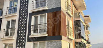 MEMURA KİRALIK 3.KAT 3+1 120 m2 DAİRE PAYITAHT SİTESİ