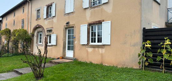 Location appartement centre village