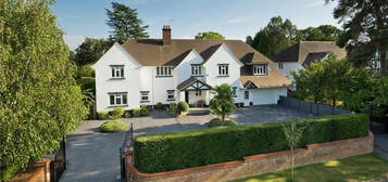 6 bedroom detached house to rent