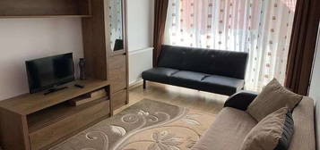 Apartament cu o camera de inchiriat