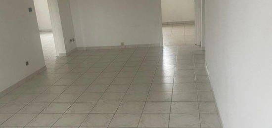 Particulier loue appartement F4 86m2