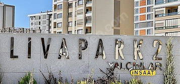 KADİR DİKİCİ'DEN LİVAPARK2'DE GENİŞ TİP ARAKAT 2+1 KİRALIK DAİRE