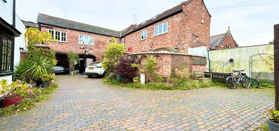 Semi-detached house to rent in Main Street, Leicester LE8